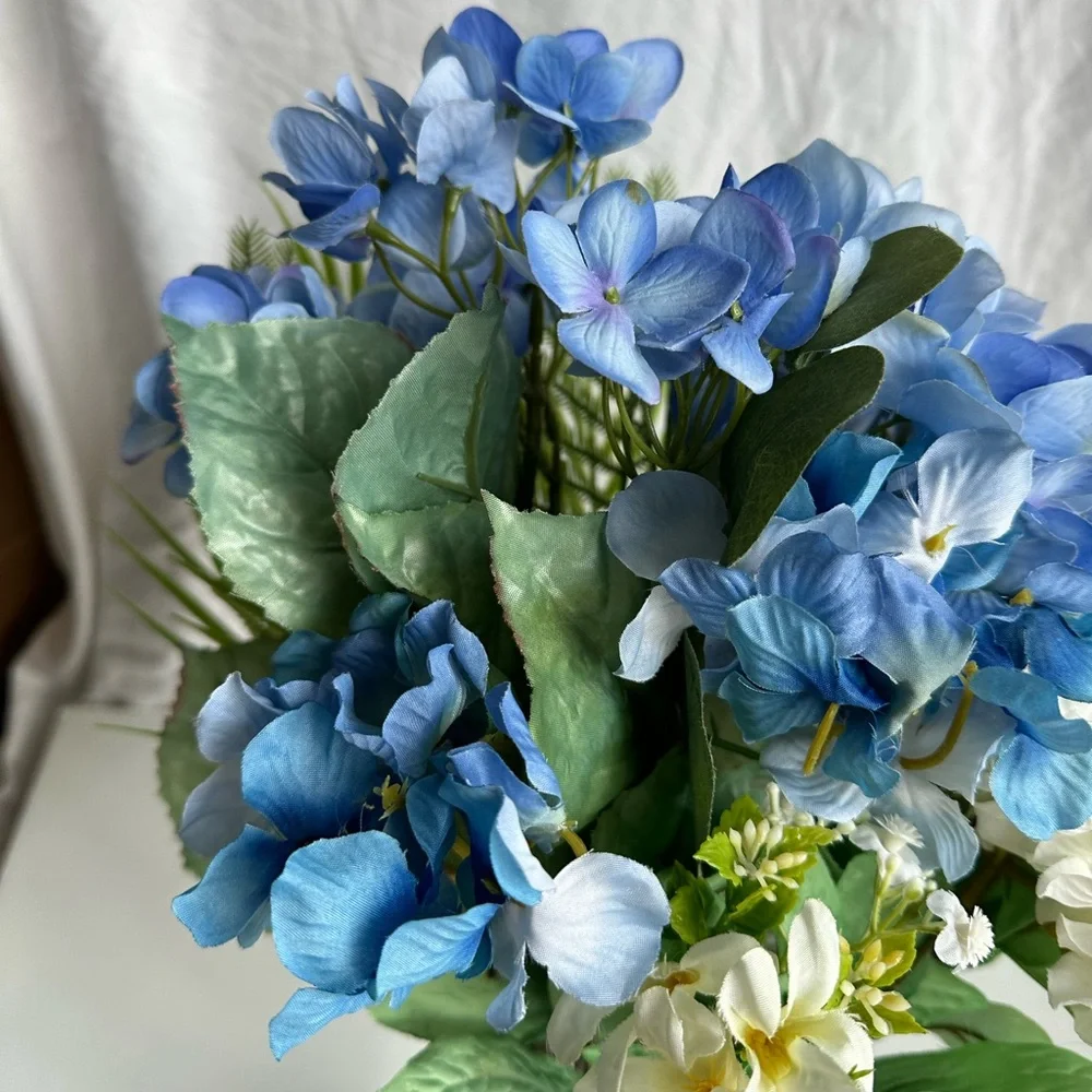 Artificial Blue and White Hydrangea Bouquet Elegant Floral Arrangement for Home